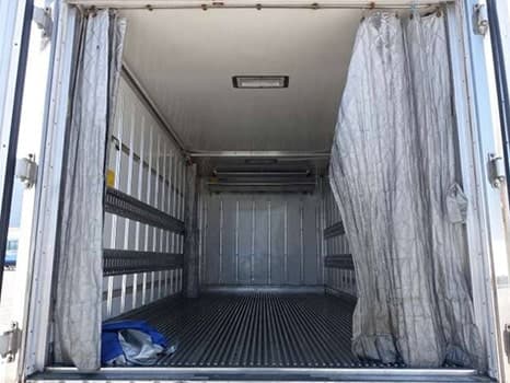 Refrigerator trucks