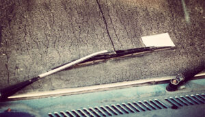 Read more about the article How to Fix Common Windshield Wiper Problems