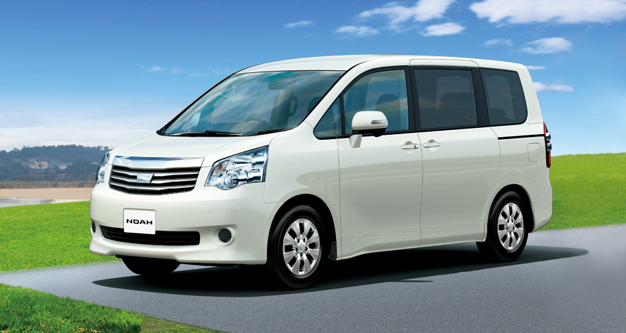 You are currently viewing Choose Toyota Noah / Voxy over Hiace van for transporting loved ones or guests