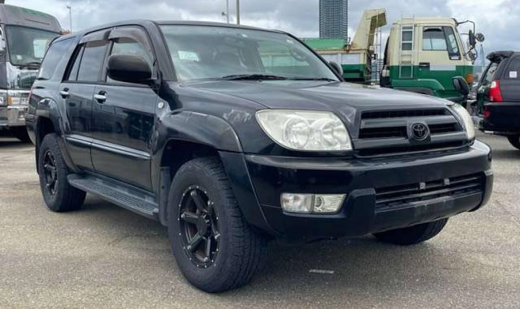 toyota hilux surf front view